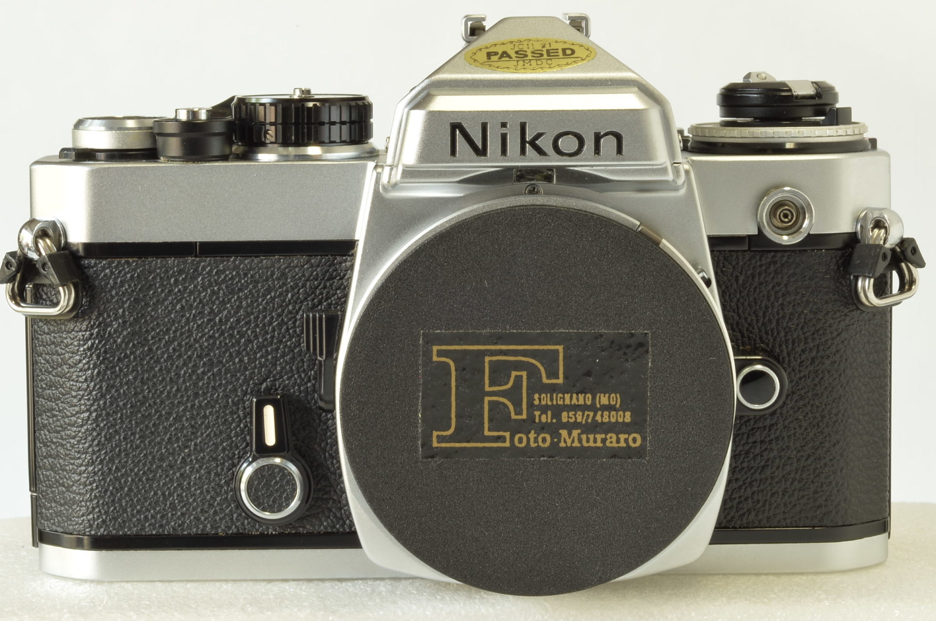 macchina fotografica nikkormat FT – Il Tendone solidale mercatino dell